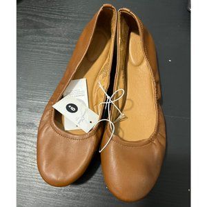 Universal Thread Paulina Ballet Flats, Cognac Size 9W, NWT